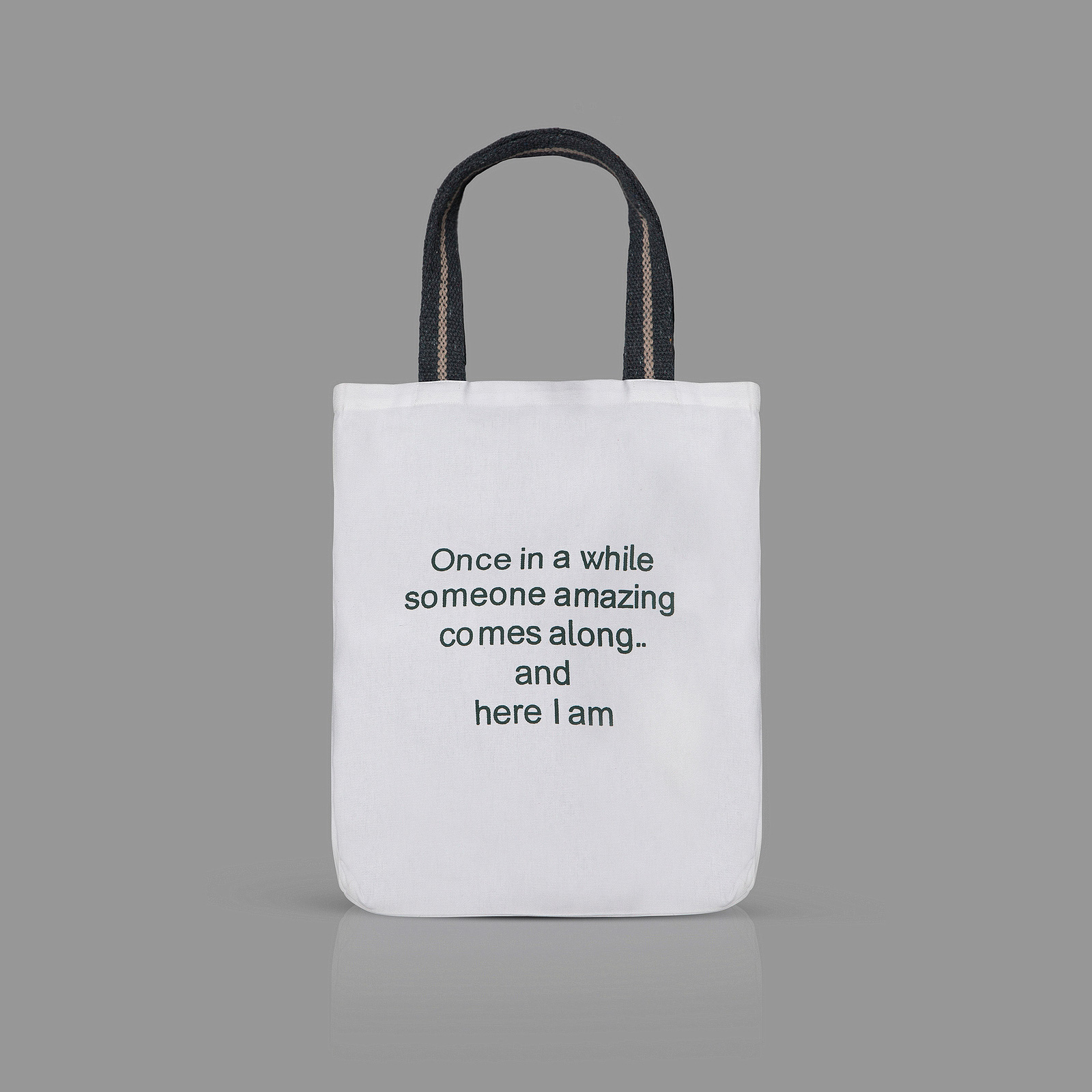 H:\AA-Clients\Tee-Tote-Ler\Products\ORI\04 Gift Bags\01 Quotation Totes-plain background-tall